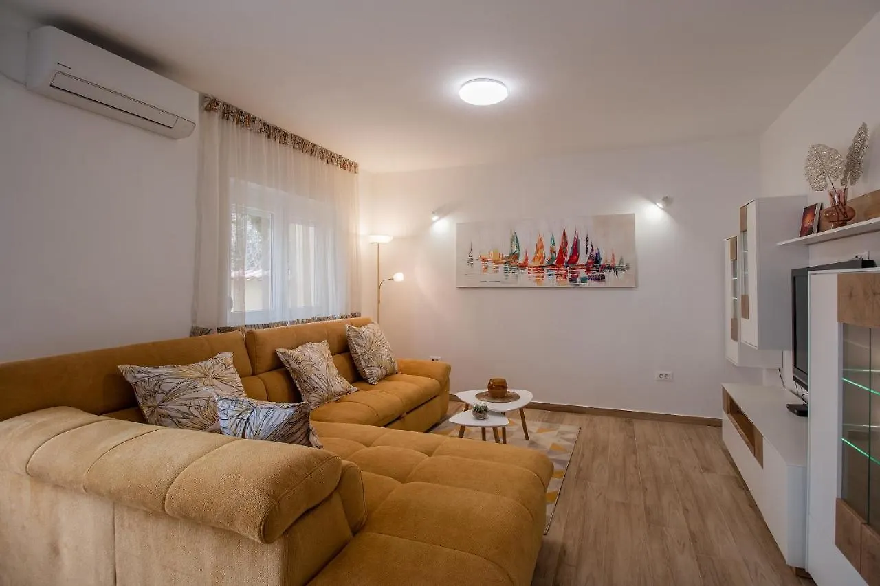 Apartment Matija Zadar