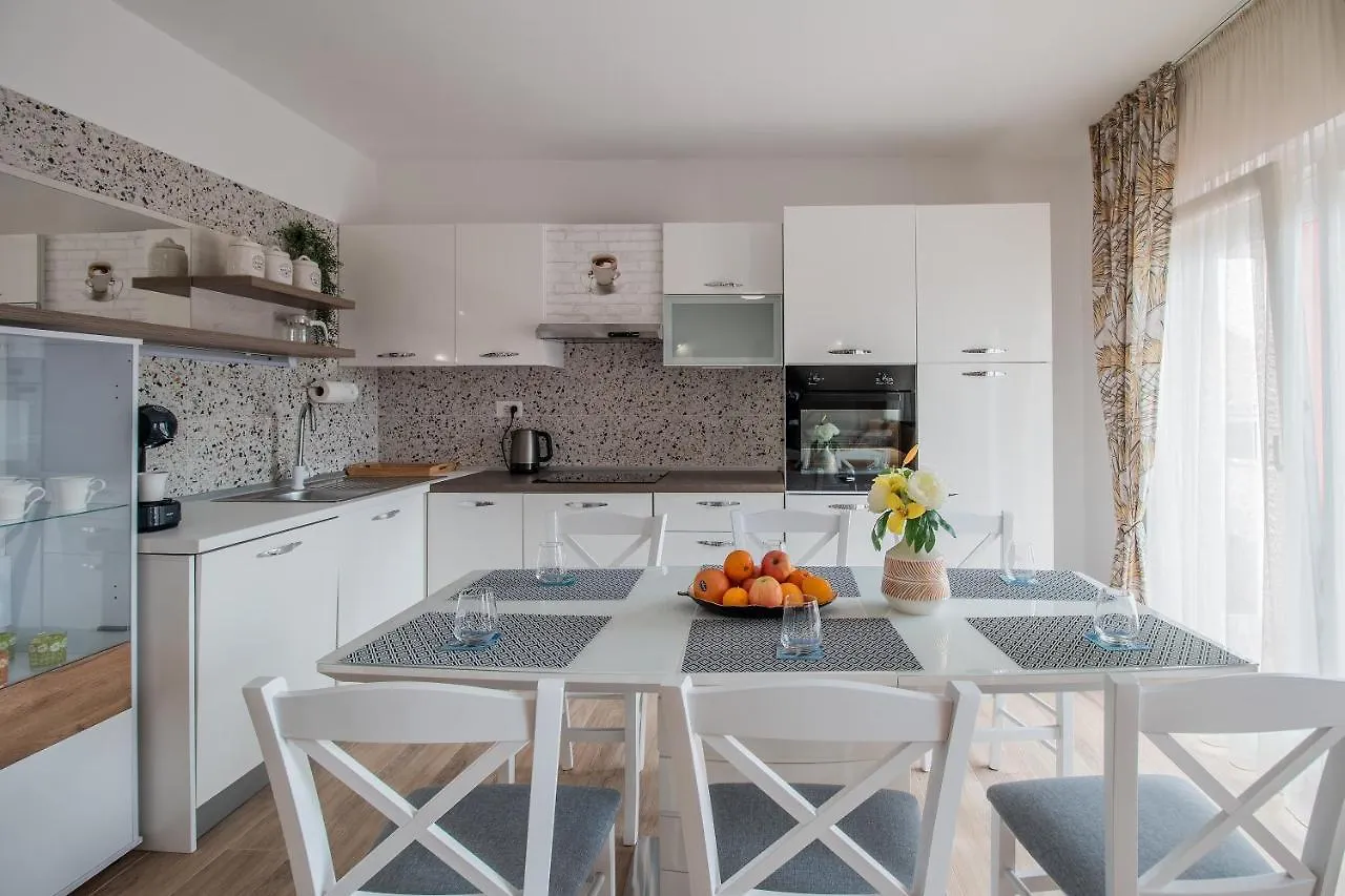 Apartment Matija Zadar