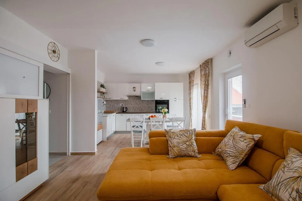 Apartment Matija Zadar